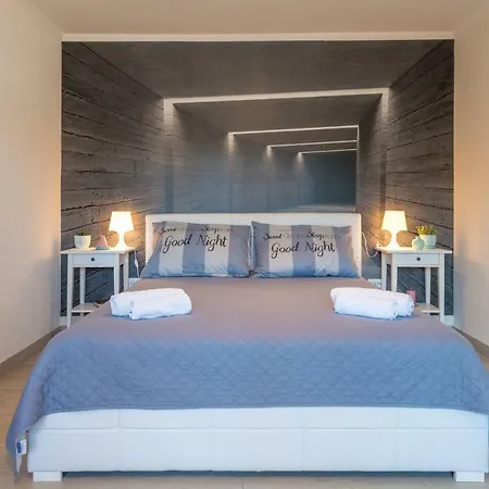 Brand New With Terrace & Parking Apartman *