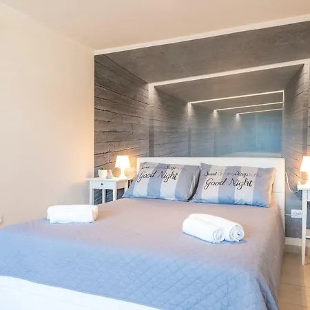 Brand New With Terrace & Parking Apartment Dubrovnik